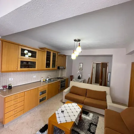 Appartamento Marin Pogradec